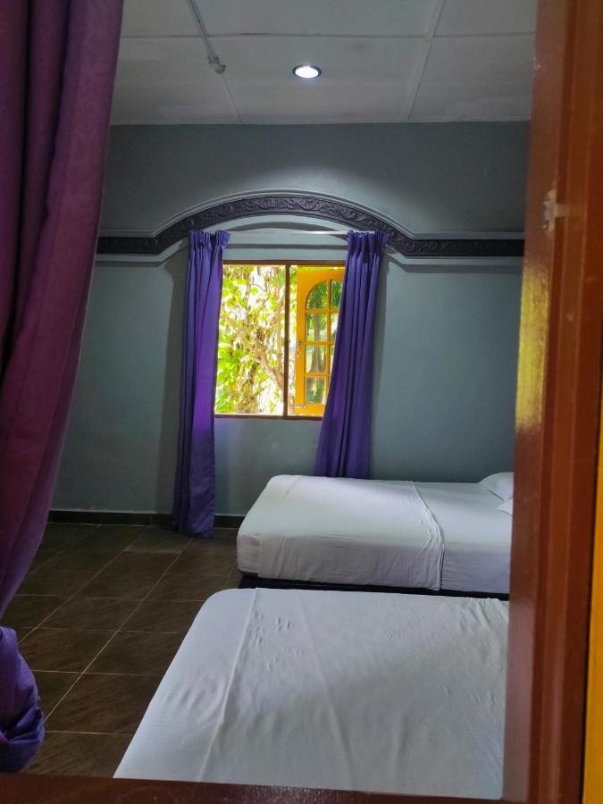 Taman Negara Rainbow Guest House Kuala Tahan Exterior photo